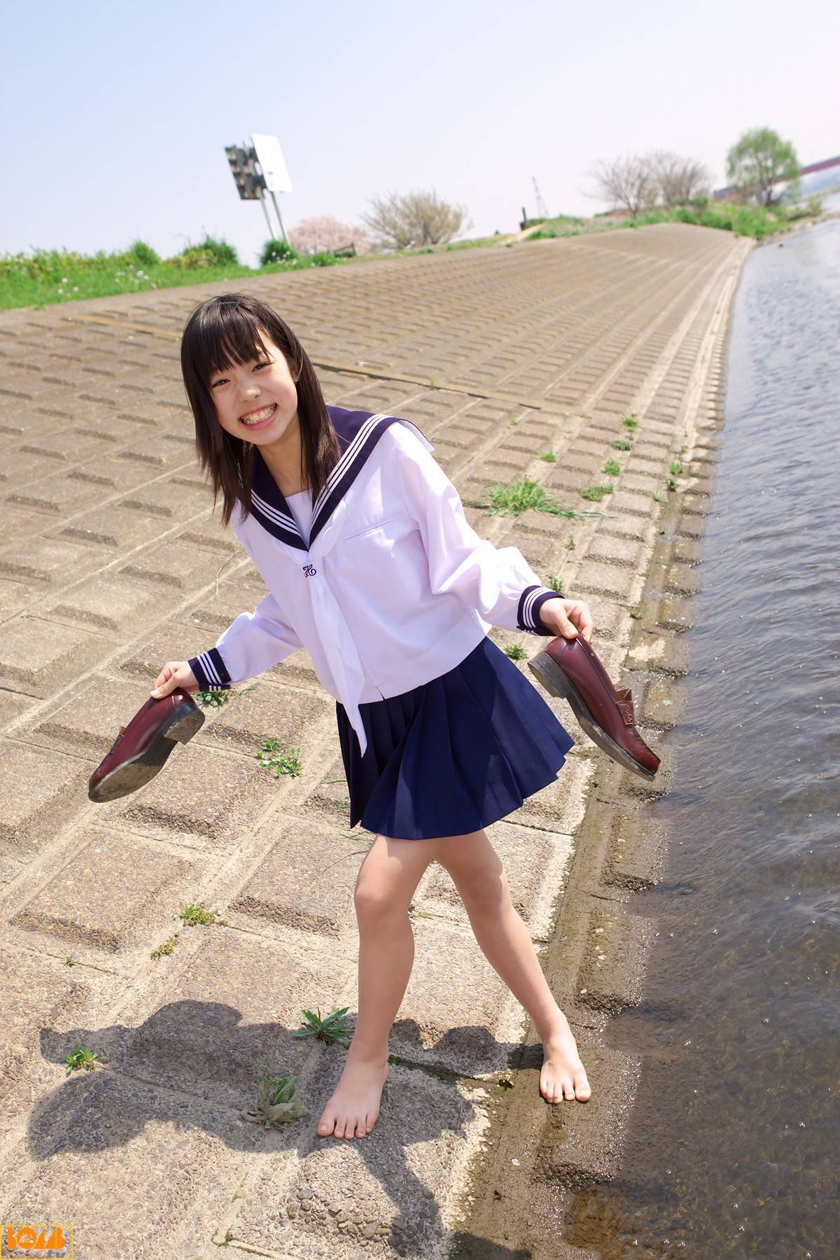 Nanako Niimi 新実菜々子 Bomb.TV 日本性感美人